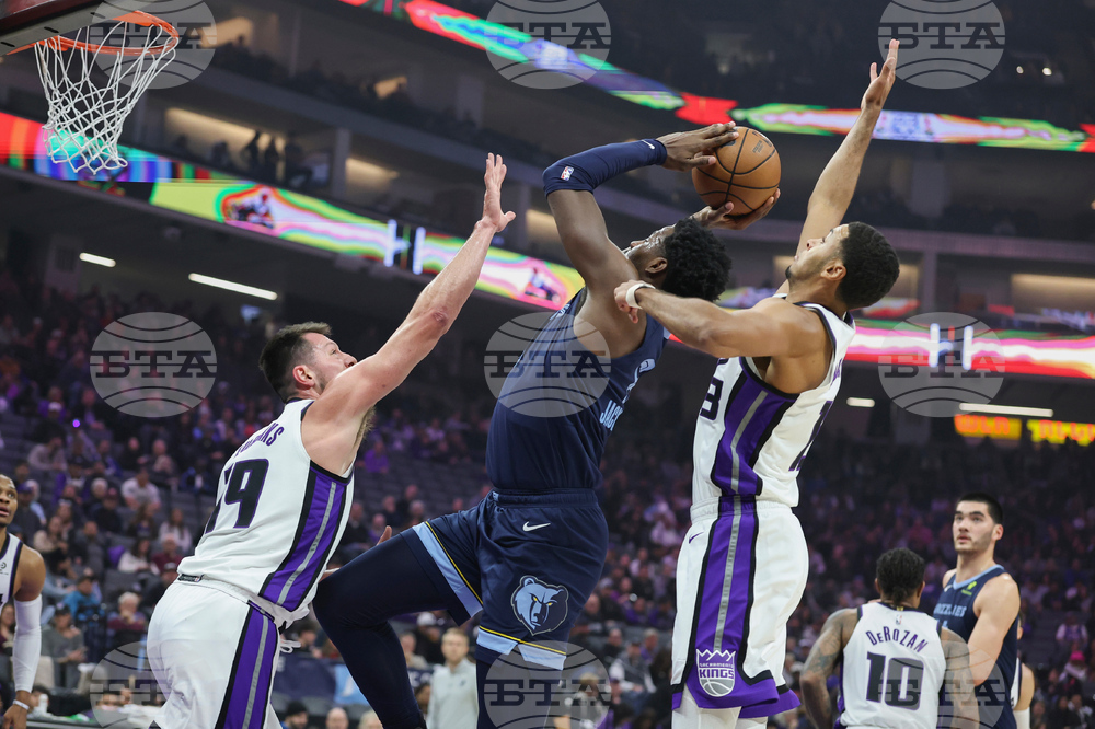Grizzlies Kings Basketball