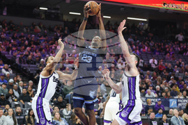Grizzlies Kings Basketball