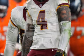 Broncos Commanders Football