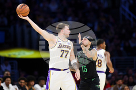 Pelicans Lakers Basketball