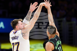 Pelicans Lakers Basketball