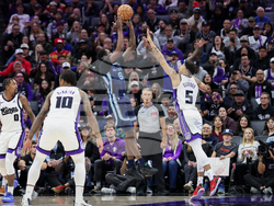 Grizzlies Kings Basketball