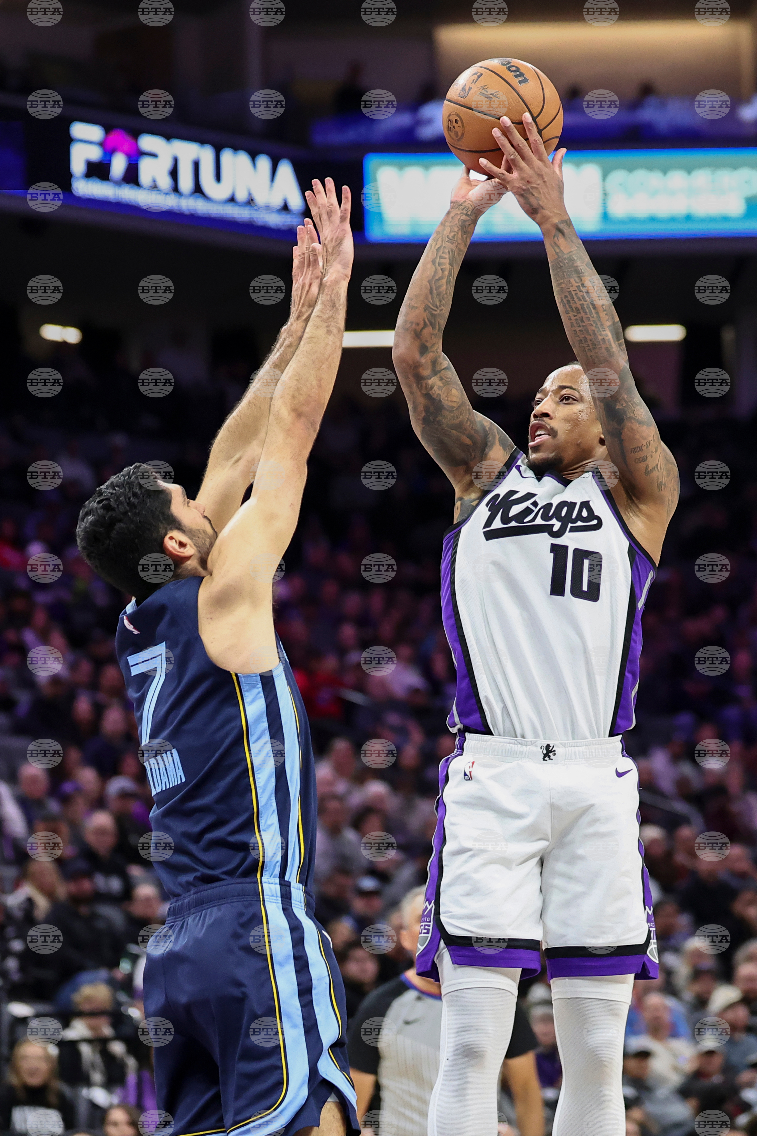 Grizzlies Kings Basketball