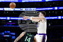 Pelicans Lakers Basketball