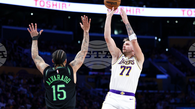 ЛА Лейкърс надигра Ню Орлиънс Пеликанс в НБА