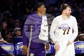 Pelicans Lakers Basketball