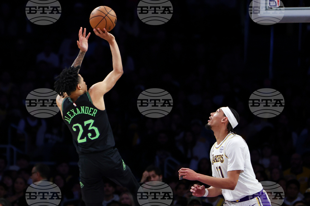 Pelicans Lakers Basketball