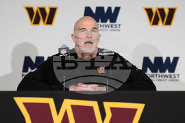 Broncos Commanders Football