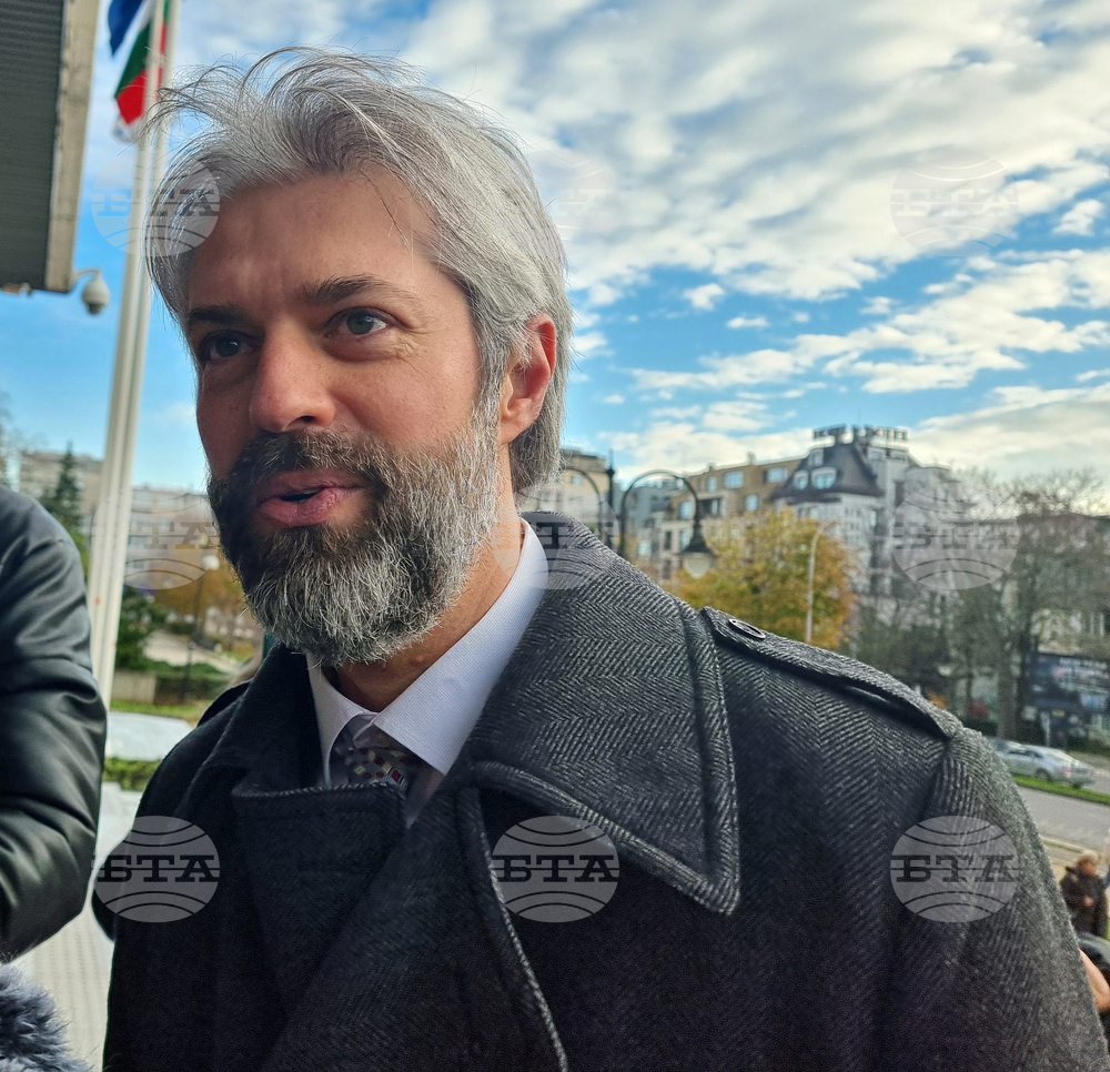 Нека Новата 2026 година бъде обединяваща, но и преломна за Варна и за България, каза кметът Благомир Коцев