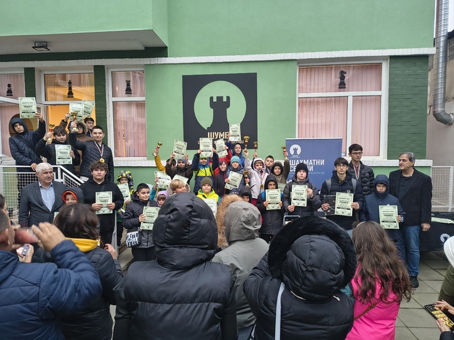 Общо над 200 участници се включиха в четирите етапа на турнира "Шахматни сезони" в Шумен