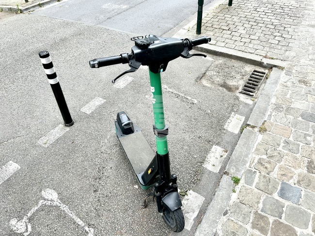 В Брюксел наемането на тротинетка ще се извършва с лична карта и снимка на клиента, предстои регистрация на всички подобни превозни средства