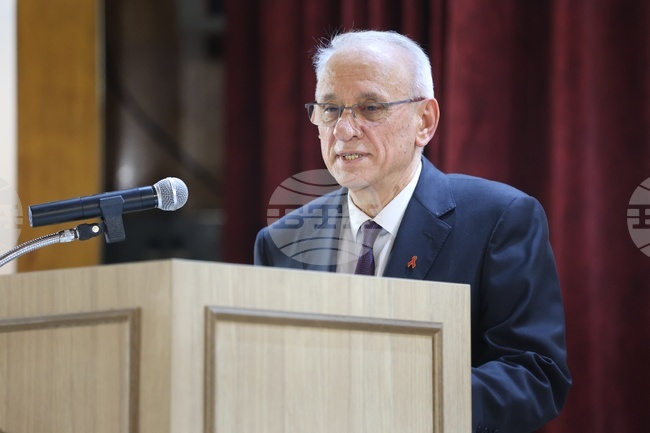 Военномедицинска академия е една от най-значимите институции в здравеопазването, заяви министър Силви Кирилов