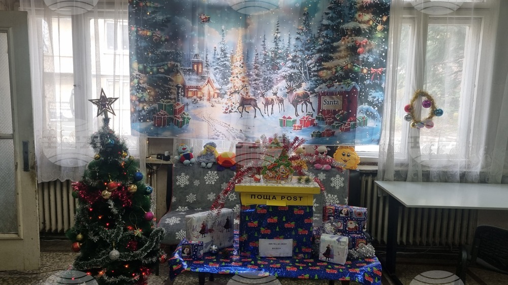 В Търговище започва конкурсът за най-атрактивна външна празнична украса на жилищна сграда, както и за украса на обществено място