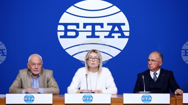 Възнагражденията на медиците да се определят чрез колективното трудово договаряне, вместо да се фиксират в закон, искат болнични организации 