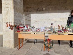 Шумен - благотворителен коледен базар 