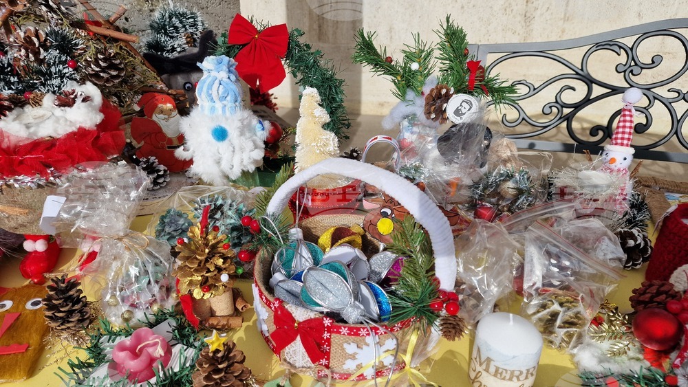 Шумен - благотворителен коледен базар 