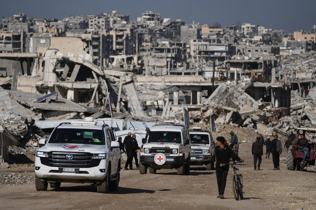 Червеният кръст предаде на израелските власти останки на предполагаем заложник, съобщи офисът на премиера Нетаняху 