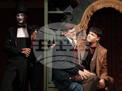 “Кабаре“ в Музикалния театър, снимки – Музикален театър