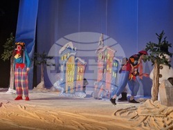 Разград - спектакъл - „Коледни небивалици“