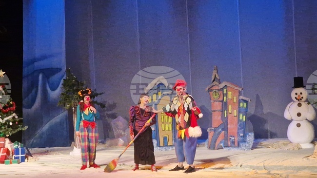 Разград - спектакъл - „Коледни небивалици“