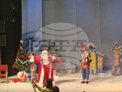 Разград - спектакъл - „Коледни небивалици“