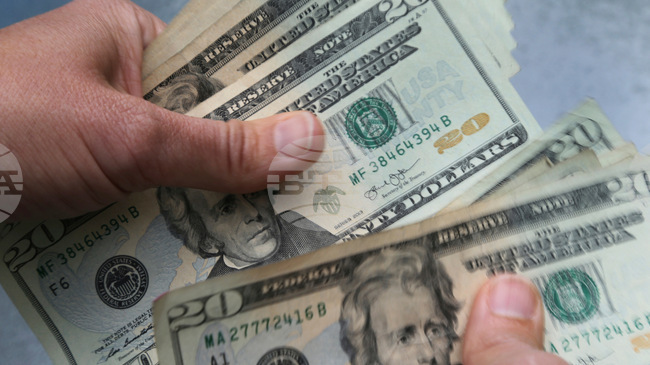 Футболните агенти спечелиха рекордната сума от 1,37 милиарда долара от трансфери през 2025 година