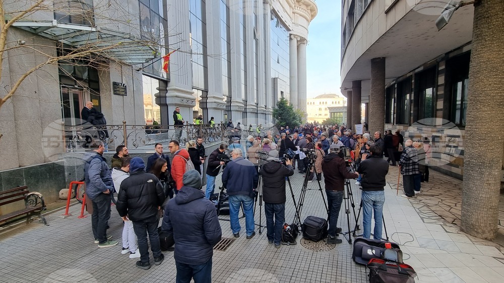 Скопие - пенсионери - протест