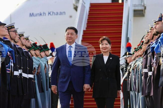 МОНЦАМЕ: Президентът на Монголия пристигна на официално посещение в Италия