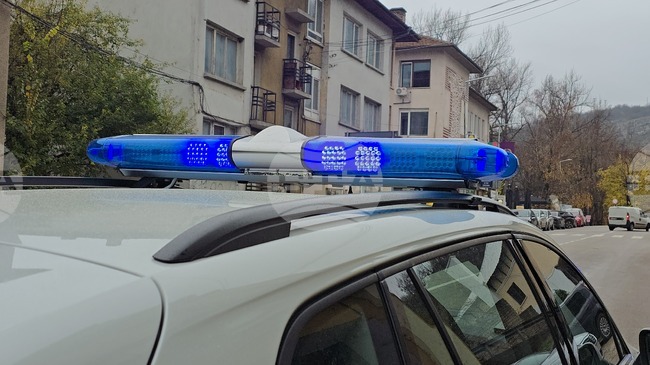 Мъж на 44 години е прободен след скандал и бой в заведение в Ловеч