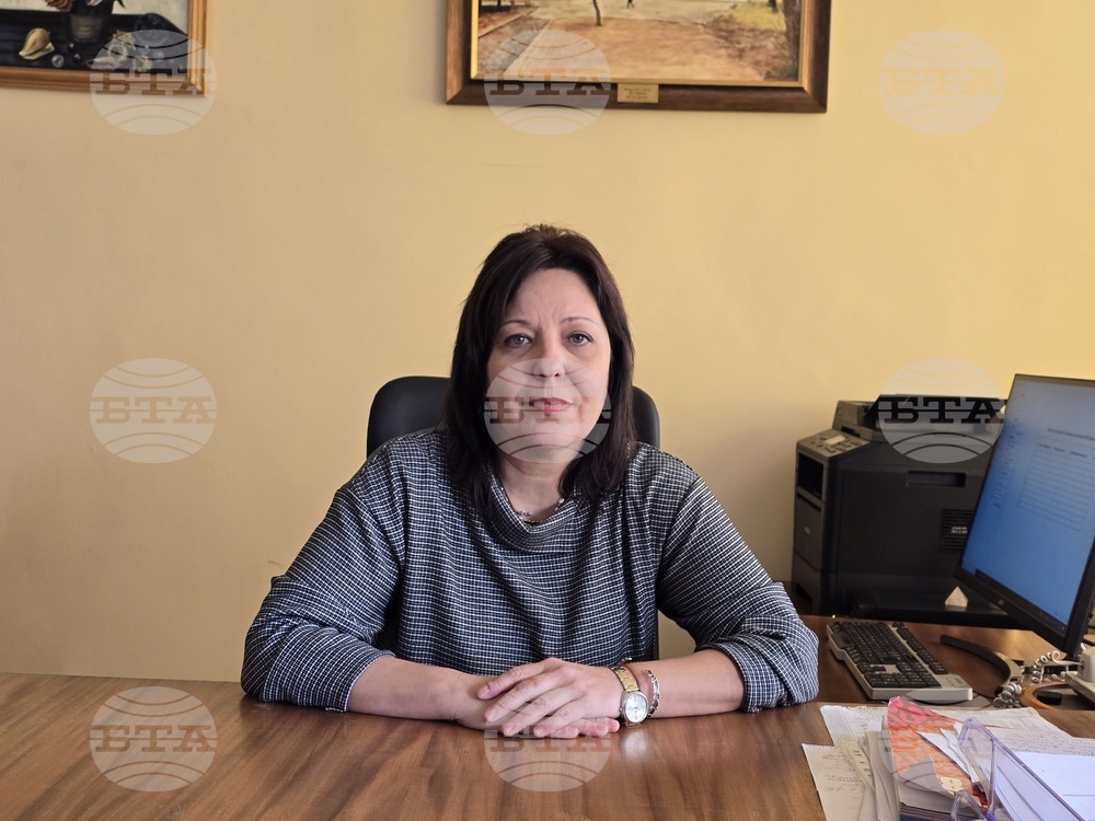 Участието в олимпиадите е крачка към изграждането на мислещи и уверени млади хора, каза директорът на МГ „Гео Милев“ в Плевен Диана Данова