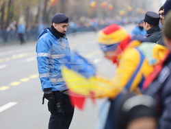 Румъния - Букурещ - национален празник - военен парад