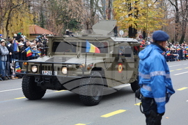 Румъния - Букурещ - национален празник - военен парад
