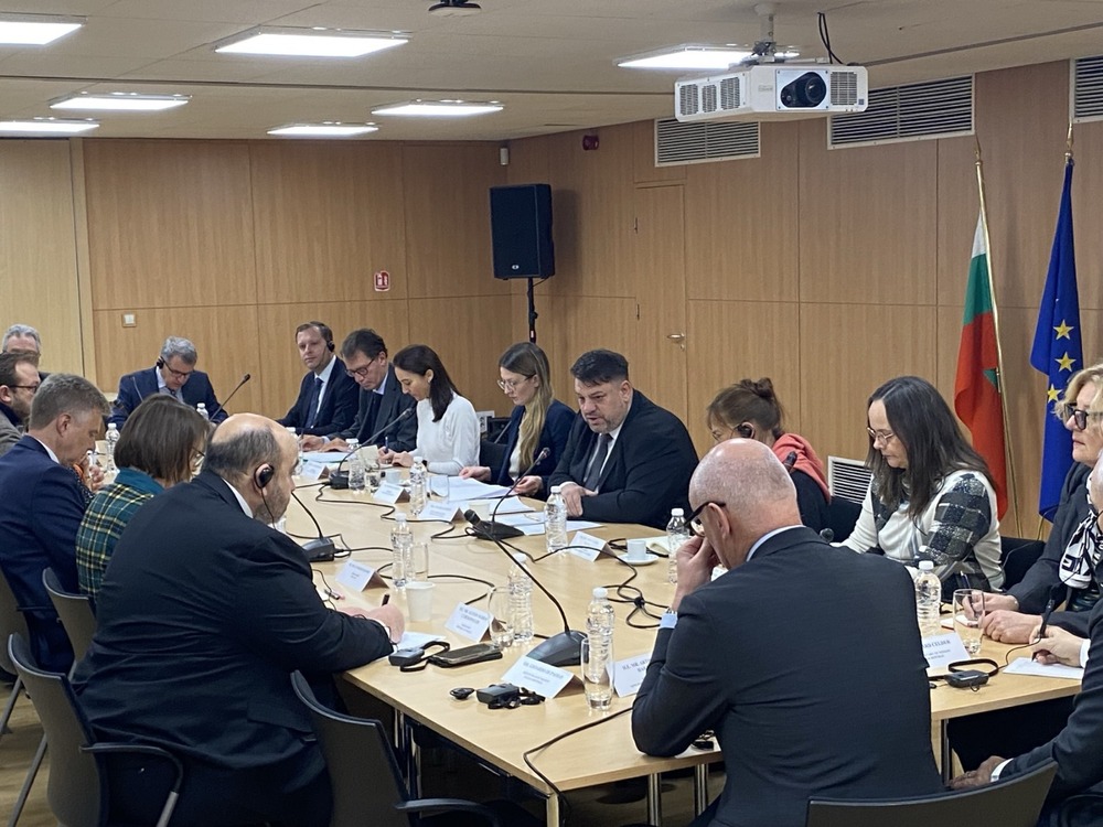 Deputy PM Zafirov, MEP Penkova Meet EU Ambassadors in Bulgaria