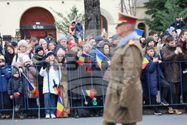 Румъния - Букурещ - национален празник - военен парад