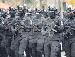 Румъния - Букурещ - национален празник - военен парад