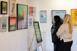 Бургас - благотворителна изложба