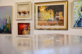 Бургас - благотворителна изложба