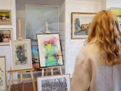 Бургас - благотворителна изложба