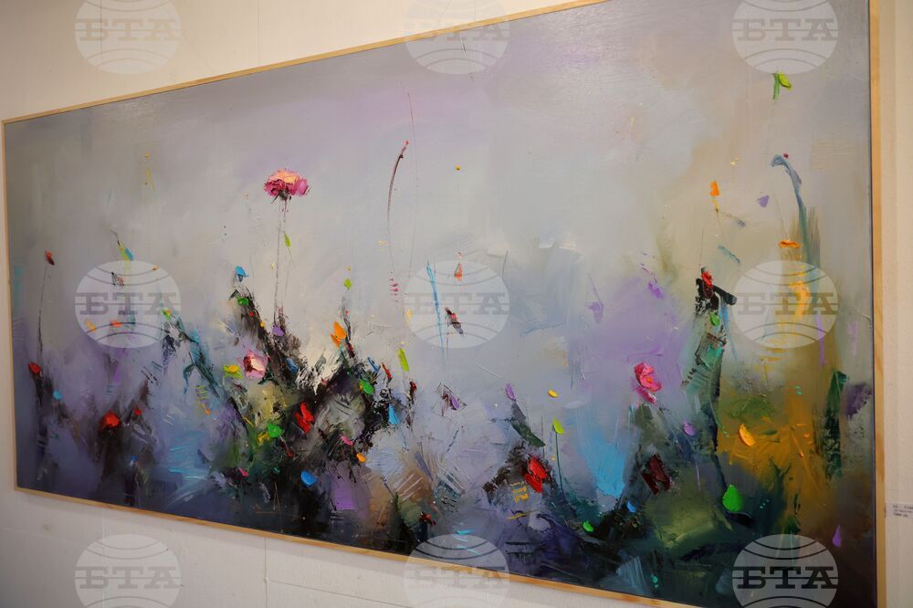 Бургас - благотворителна изложба