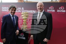 Италия - „Джиро д'Италия“ - колоездачна обиколка - церемония