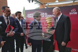 Италия - „Джиро д'Италия“ - колоездачна обиколка - церемония