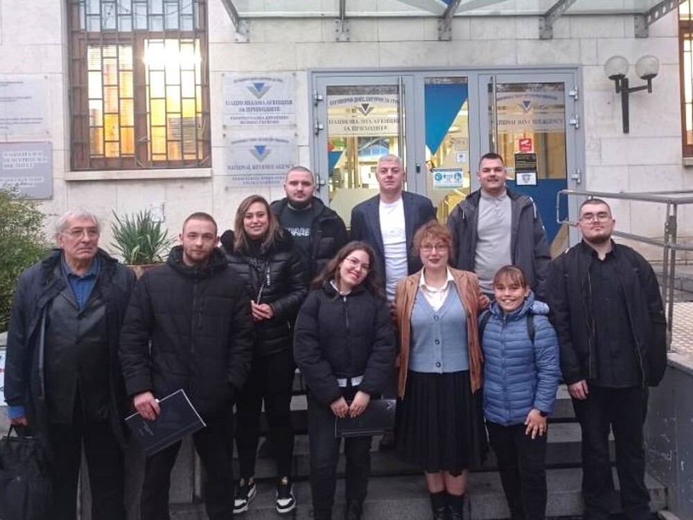 Студенти от Стопанска академия - Свищов се превърнаха в данъчни инспектори за един ден