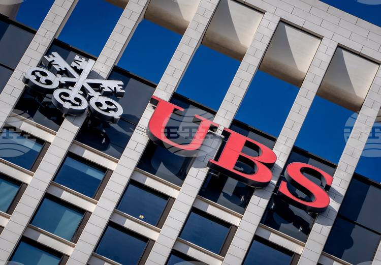 Американски сенатори обвиниха днес швейцарските банки че не са разкрили