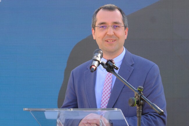 Аджерпрес: Румъния иска да бъде част от стратегически проекти за производство на лекарства, каза румънският евродепутат Влад Войкулеску