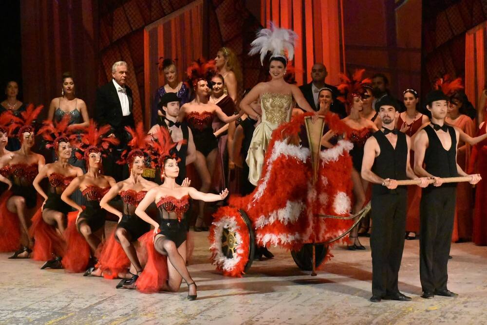 С "Царицата на чардаша“ Бургаската опера открива програмата си за месец декември