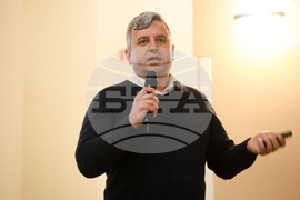 Международен ден на Антарктида - Аспарух Камбуров