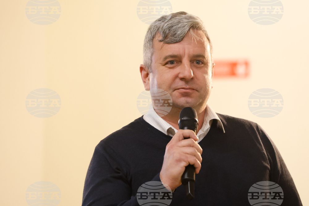 Международен ден на Антарктида - Аспарух Камбуров