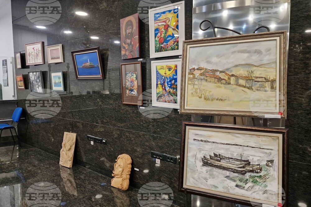 „Докосване до безкрая" - изложба