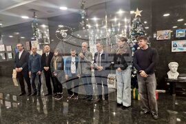 „Докосване до безкрая" - изложба