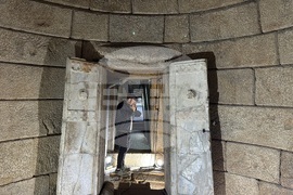 Казанлък - могила Голяма Косматка - Стефан Вълдобрев - албум „Акустиката на България“